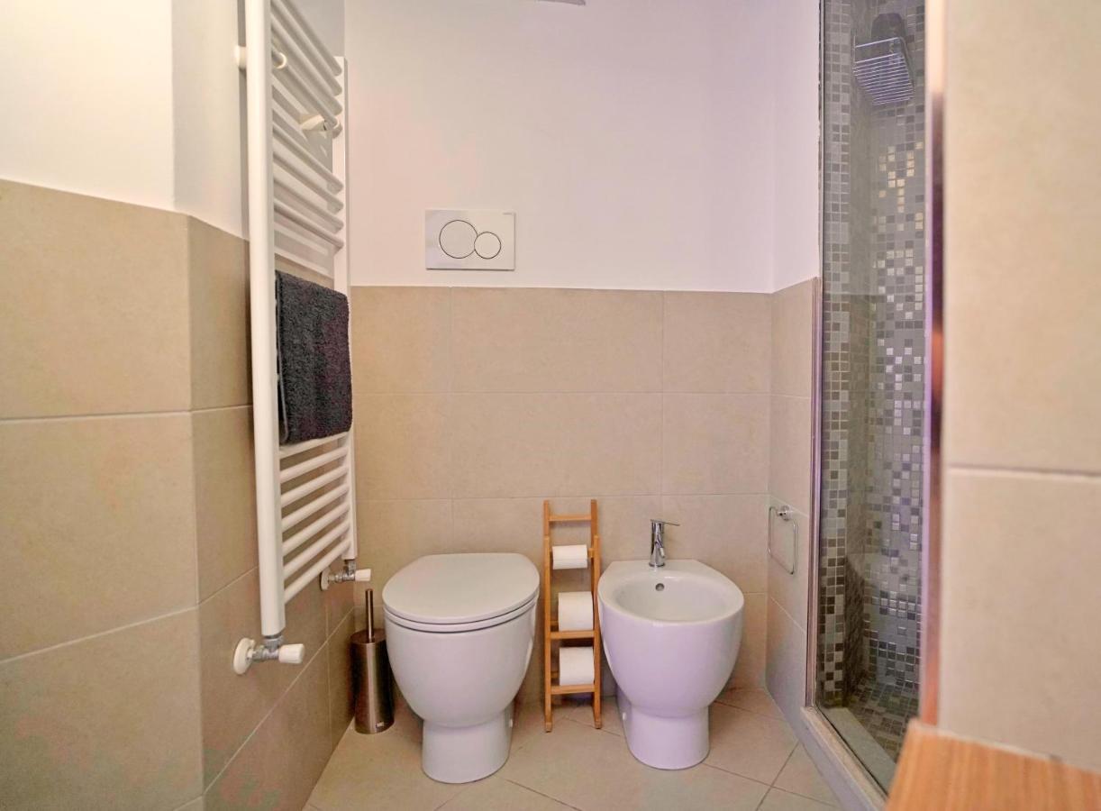 P&D Apartments Darsena Милано Екстериор снимка